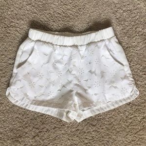 Shusha Boutique White Floral Shorts